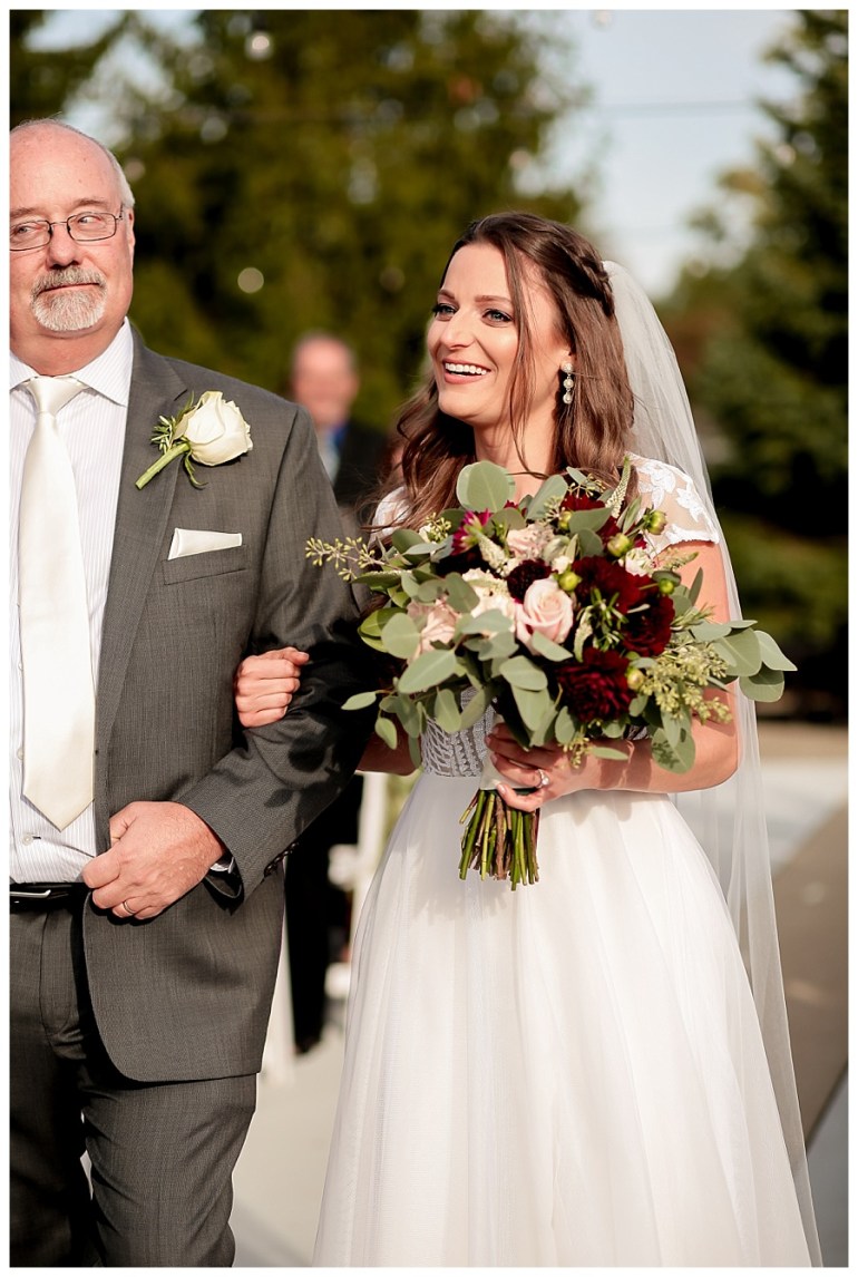 hawthorns-country-club-ceremony-wedding-photography-indianapolis