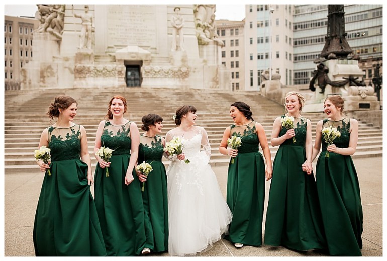monument-circle-indianapolis-bride-dress-bridesmaids-photography